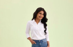 From Classic Cuts to Modern Fits: Must-Have Denim Jeans for Women