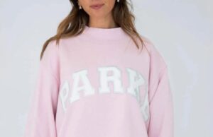 How to Wear a Parke Sweatshirt for a Relaxed Look That Still Feels Stylish Parke-Varsity-Mockneck-Pink_Vale
