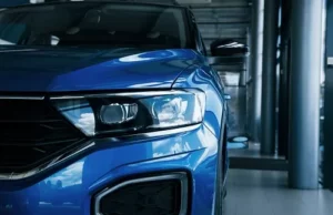 The Role of Shared Transport in Building Professional Connections dubai to abu dhabi car lift