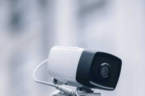 Signs Your Business Needs Professional CCTV Monitoring cctv monitoring companies