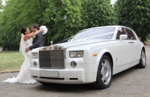 Top Wedding Cars Birmingham Trends Couples Are Loving Right Now wedding cars Birmingham