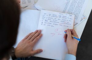 খোলা বাক্য কাকে বলে – সংজ্ঞা, বৈশিষ্ট্য ও উদাহরণসহ সম্পূর্ণ আলোচনা খোলা বাক্য কাকে বলে