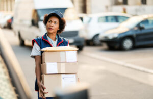 Same-Day vs Express International Courier: Which One Should You Choose?