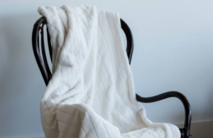 Guide: White Blankets With Premium Minky For Warmth And Comfort White Blankets
