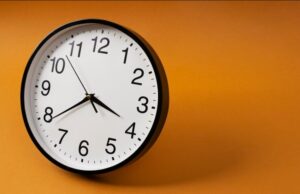 Best Analog Clocks for School Exams analog clock