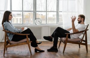 How Faith and Psychiatry Work Together in Mental Health Care?